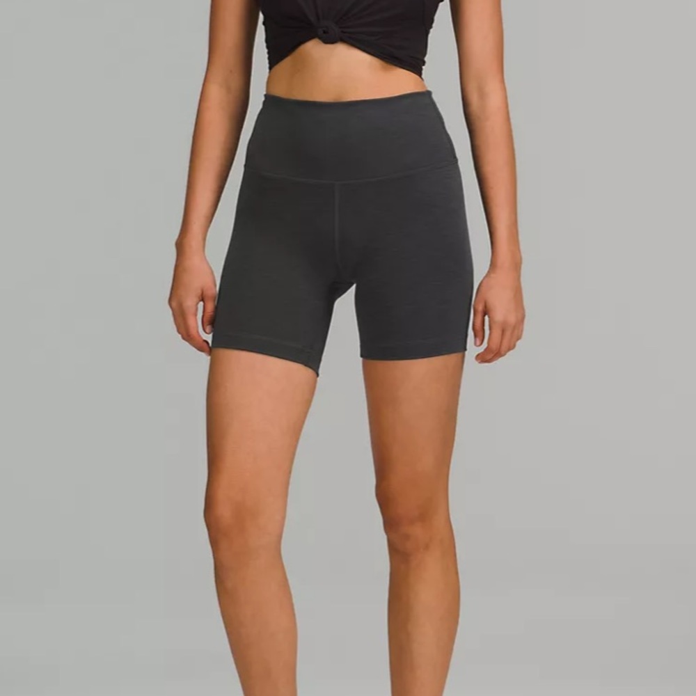 Lululemon Wunder Train Shorts 6”